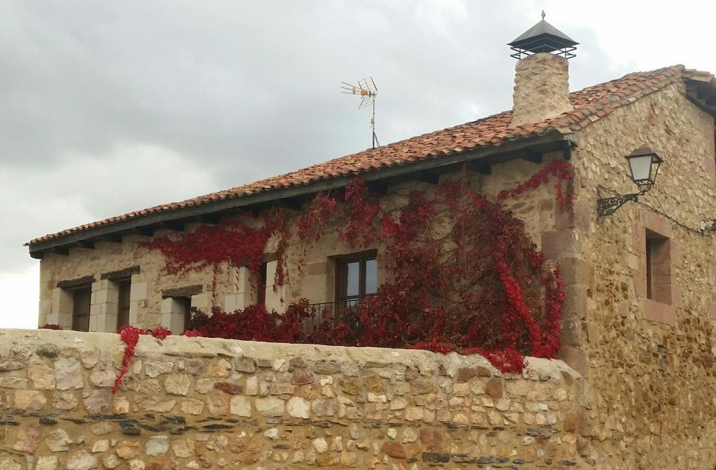 La Casa De San Gil Pension Atienza Buitenkant foto