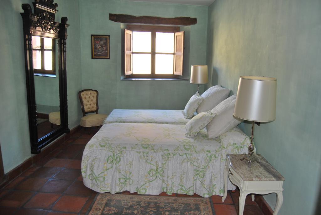 La Casa De San Gil Pension Atienza Kamer foto
